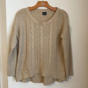 ❤️ 5/$35 Faded Glory tan sweater 12-14